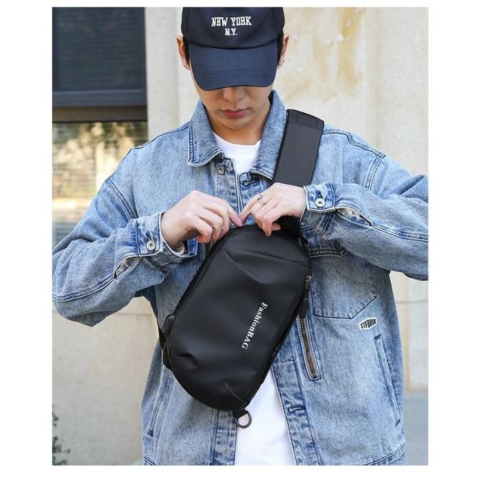 

RX304 - Tas Selempang Pria Tahan Air/Tas Bahu/ Tas Dada Laki laki