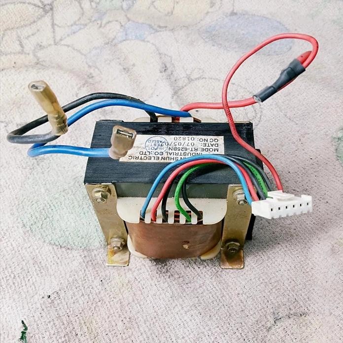 TRAVO UPS VEKTOR 625VA 375W OUTPUT CT 7,7V 12V TRAVO 10A TEMBAGA MURNI