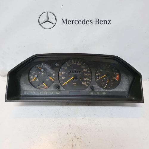 Speedometer Instrument Cluster Mercedes Benz W124