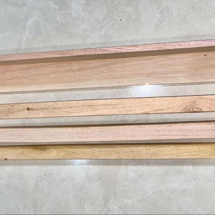 Rak Gantungan Medali Piala /Rak Piala/ Gantungan Dinding Kayu mahoni Serbaguna - Natural