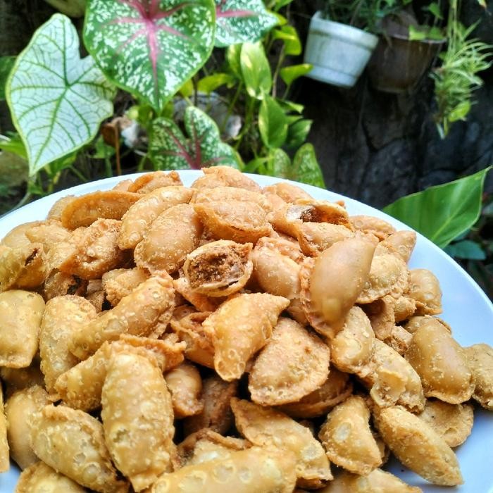 

Pilihan- Pastel Abon 1Kg Isi Abon Sapi Abon Ayam Abon Udang Free Packing Bubelwrap & Dus