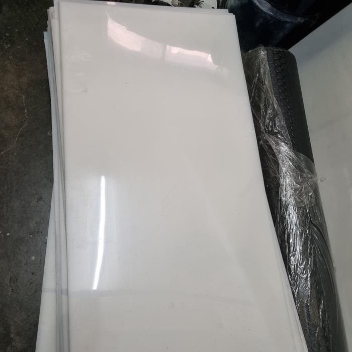 

nylon polyethlene 2mm 100cm x 200cm / PE lembaran