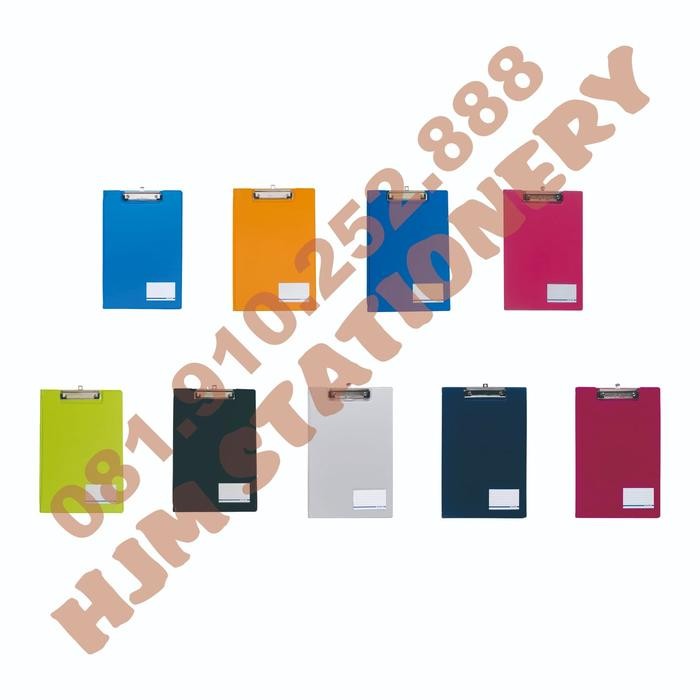 

Pilihan- Bantex Clipboard Papan Dada With Cover 4211