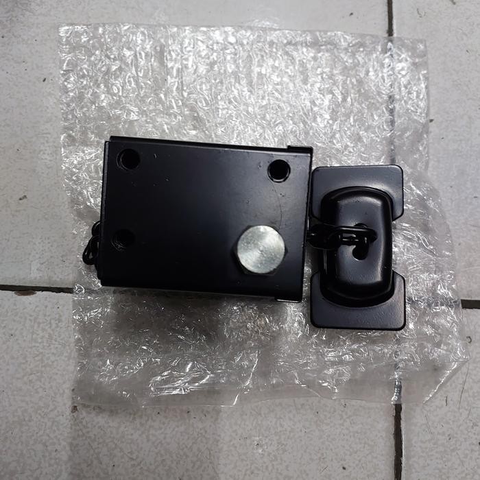 Gantungan Ban Serap Pajero Sport