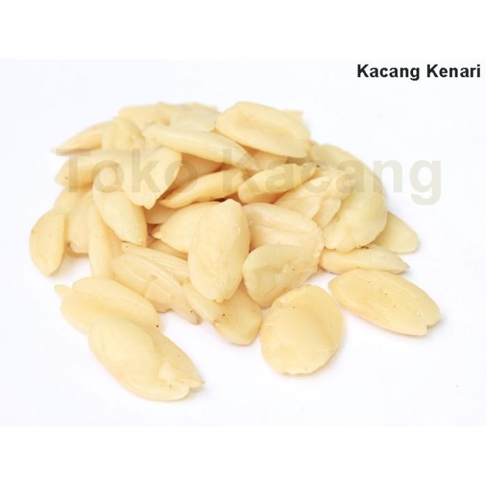 

Pilihan- Kacang Kenari Kupas Mentah 1 Kg Dari Sulawesi Dan Maluku Diambil Dari Biji Kacang Yang