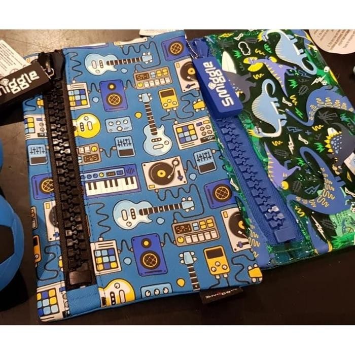 

Sale Ready Smiggle Pencil Case Humongous Zip Buds Unicorn