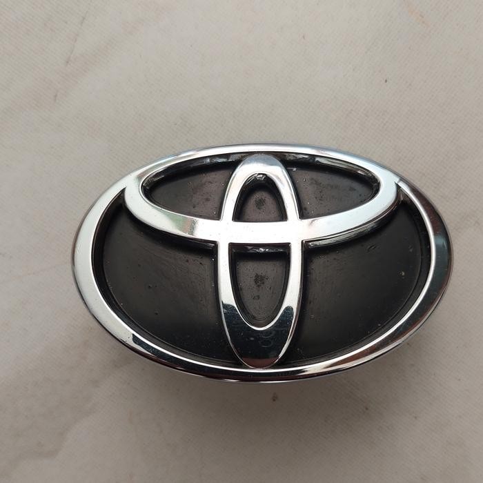 Emblem Grill Starlet Kapsul 90-93