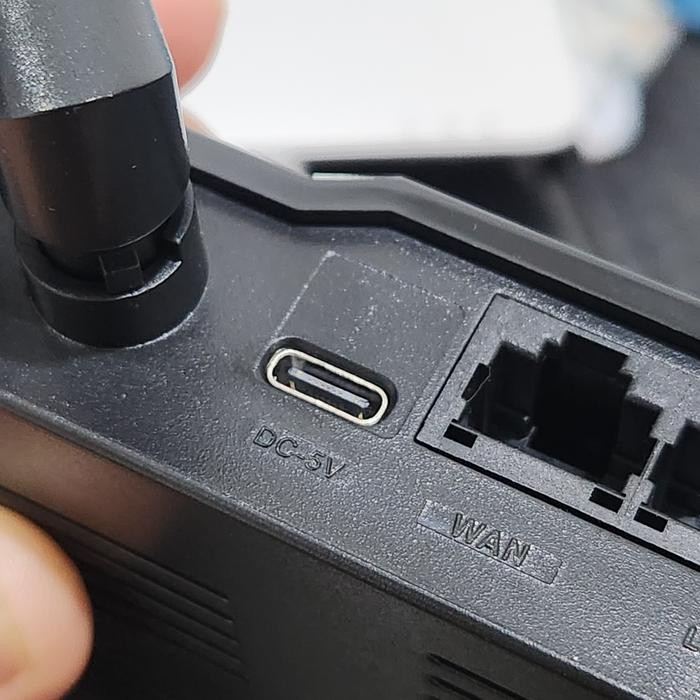 Router Modem WiFi 4G LTE AX-B525 All Operator GSM 4 Antena AX B525