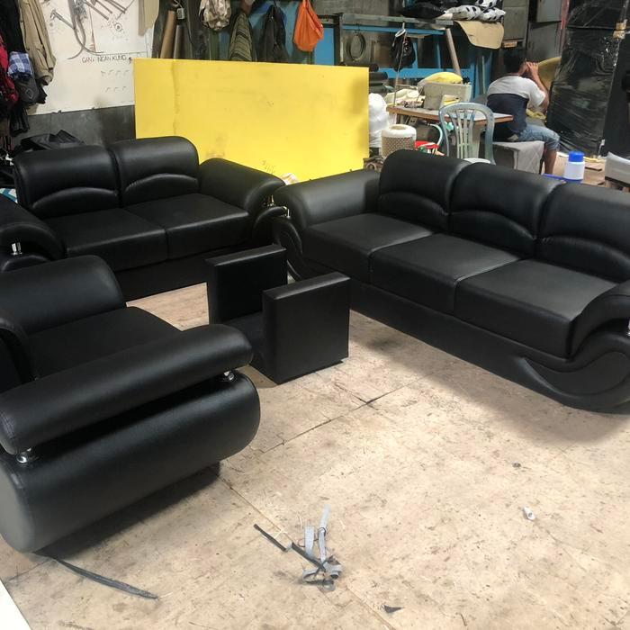 KJM Sofa Minimalis Big Wing 221 - hitam 321