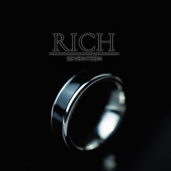 Pilihan- Cincin Pria Wanita Titanium 316L Hitam List Silver