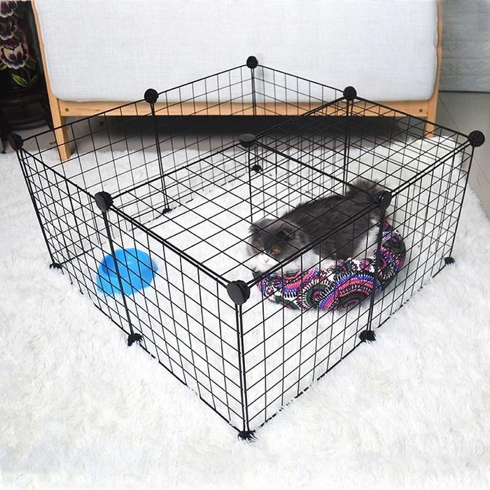 Pagar Anak Kucing Peliharaan Perlengkapan Hewan Peliharaan Pagar Hewan Peliharaan Kandang Bagian