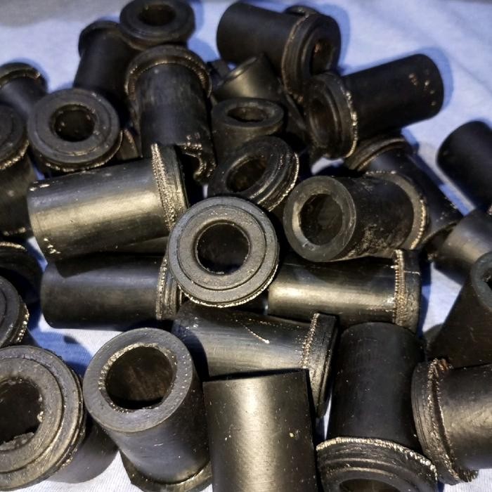 KARET PER DAUN L-300 BERSERAT 50 BIJI