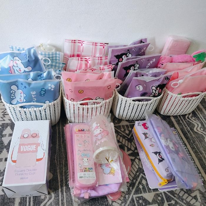 

PAKET POUCH ATK DAN AKSESORIS