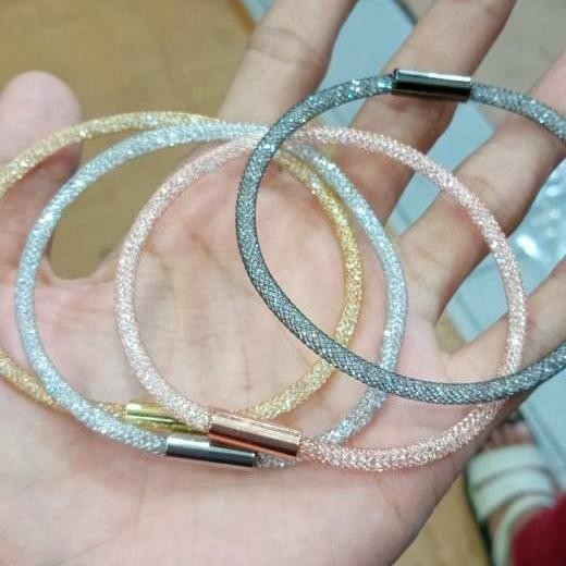

New Gelang Kawat Glitter Magnet
