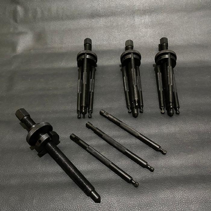TRACKER TRAKER ALAT BANTU COPOT LAHER BEARING RODA BELAKANG VESPA