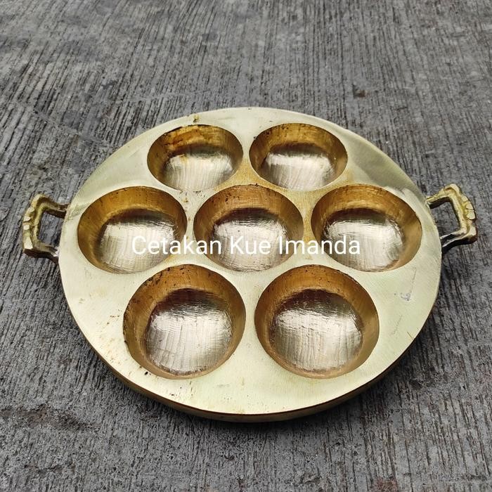 Cetakan Kue Bikang Atau Carabikang Kuningan
