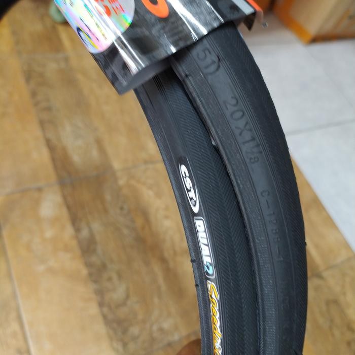 ban luar cst dual speedway 20 x 1 1/8 451