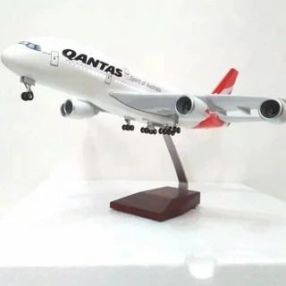 Pesawat Diecast miniatur QANTAS airlines airbus A380 (jumbo)