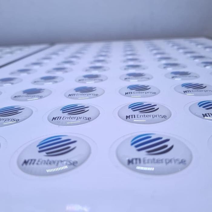 

Cetak Sticker/Stiker Dome (Timbul) Custom A3 - Logo Shield - Warna