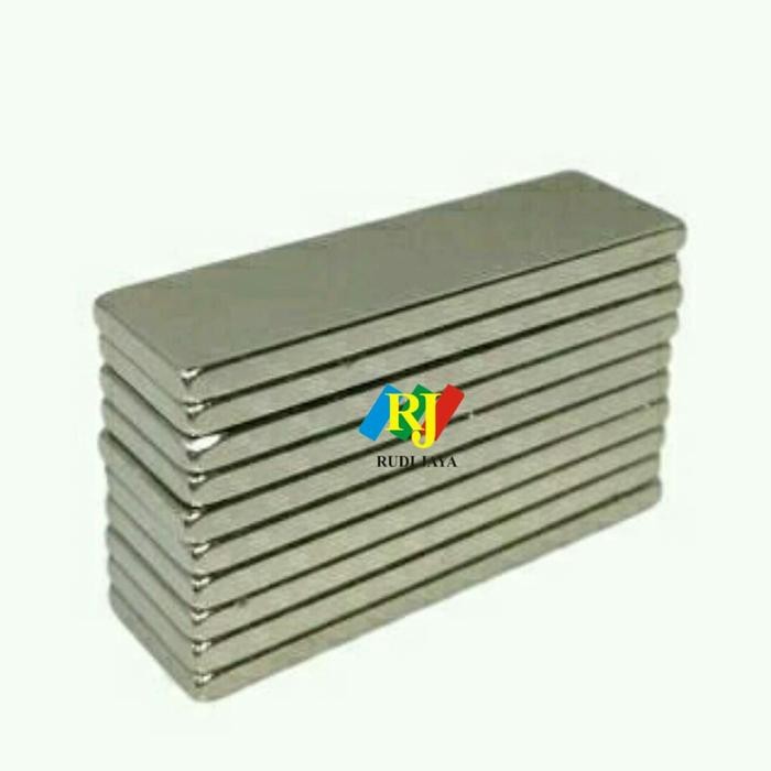 

New Super N52 , magnet neodymium 40x10x2mm