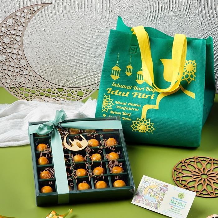 NASTAR HAMPERS IDUL FITRI KUE KERING IED MUBARAK