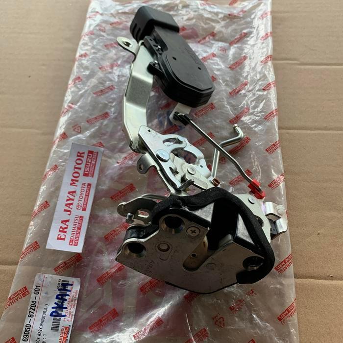 Door lock pintu tengah kanan taruna