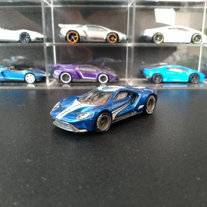 Pilihan- Hot Wheels - 17 Ford Gt Forza Loose
