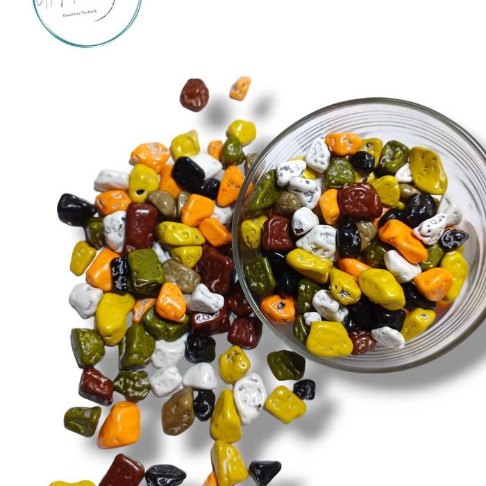 

Coklat Kerikil 500 gr Toples Cokelat Krikil Kemasan Jar Batu Khas Arab Choco Khas Arab Oleh-Oleh