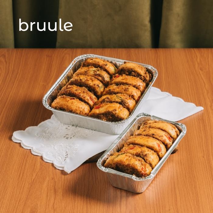 Bruule Rotii Abon (Meat Floss Bread Roll)