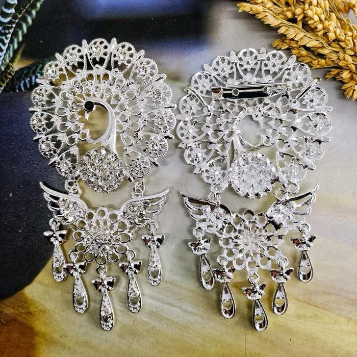 Bros Kebaya Susun 3 / Bros Kebaya Kutubaru Besar /bros selendang merak elegan - Merak silver