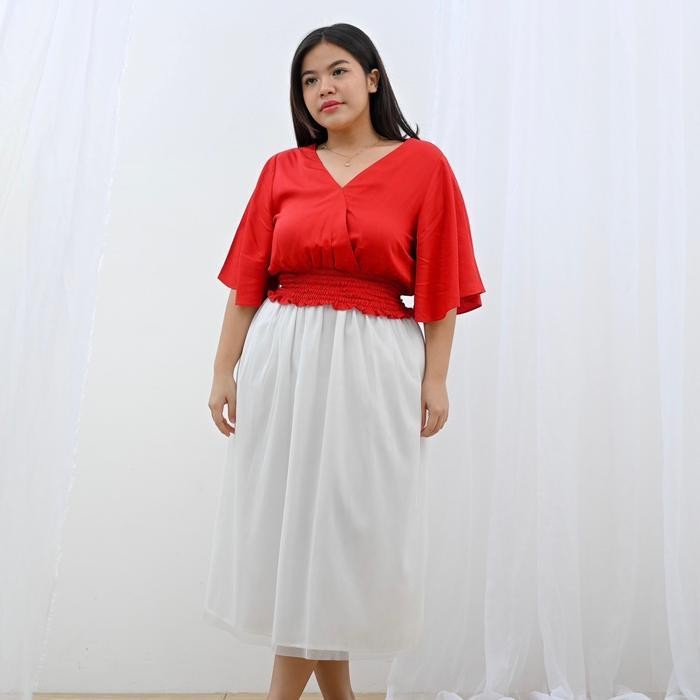 (Victoria Wear House) Jisoo Crop Top Blouse Baju Atasan V Neck Lengan Terompet Pinggang Karet Bahan