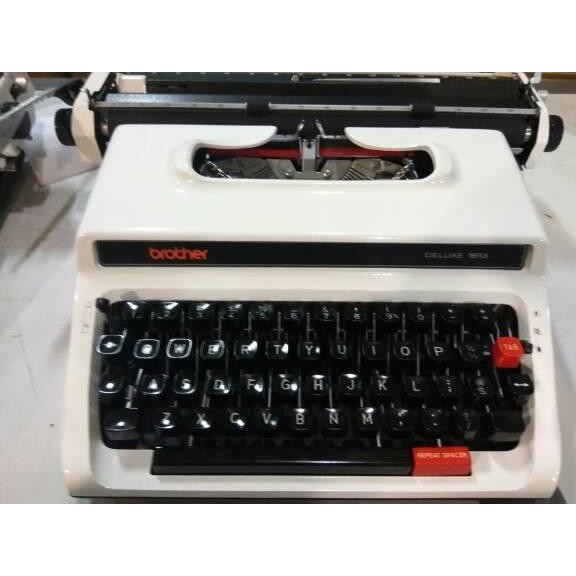 

MESIN TIK MANUAL 13.BROTHER DELUXE 1613,ORIGINAL MADE IN JAPAN#GARANSI