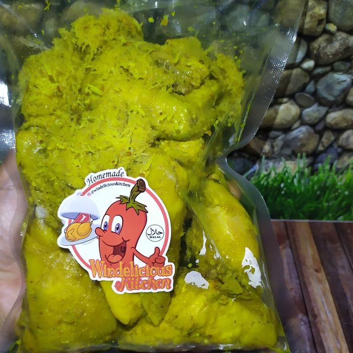 

Stok Baru AYAM BUMBU KUNING 1 EKOR