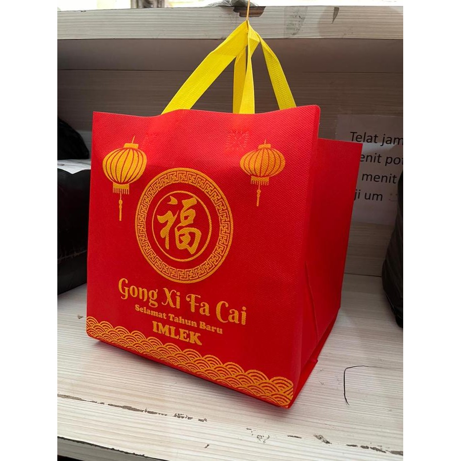 (Lusinan) Tas Spunbond Kotak Imlek Chinese New Year/Goodie Bag Imlek Terlaris