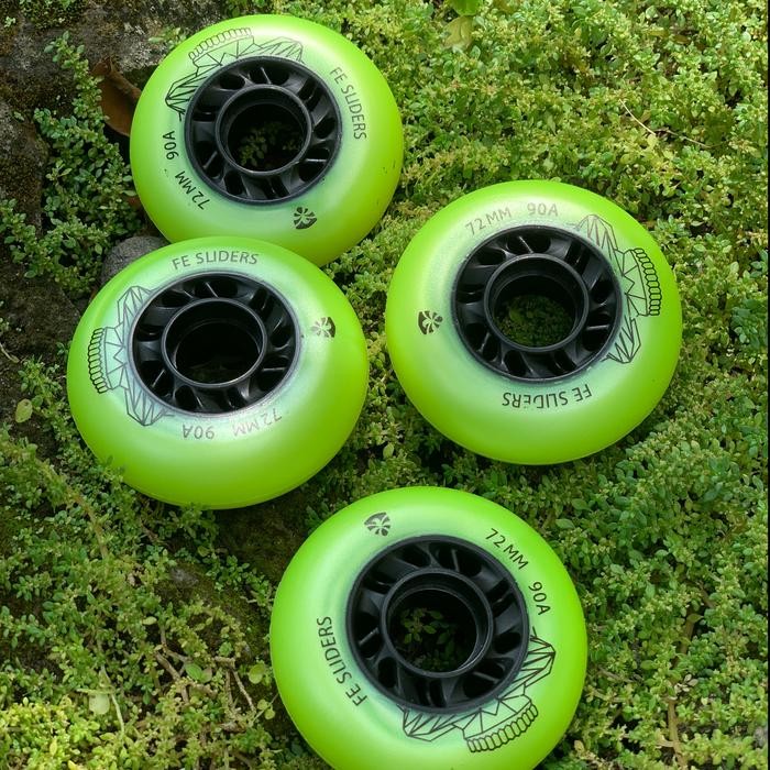 Roda Sepatu Roda Flying Eagle Sliders