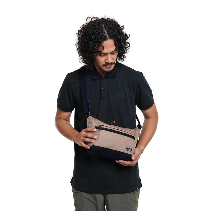 c0nc- Eiger Distant 2.0 Shoulder Bag