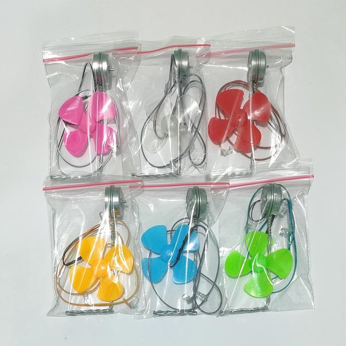 Turbin Angin Mini PLTB Listrik DC LED 5mm 1 Warna Generator Dinamo 300