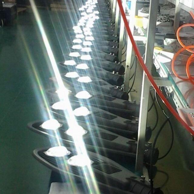 LAMPU JALAN LED 100 W KOBRA SERIES LAMPU JALAN LED / LAMPU JALAN PJU