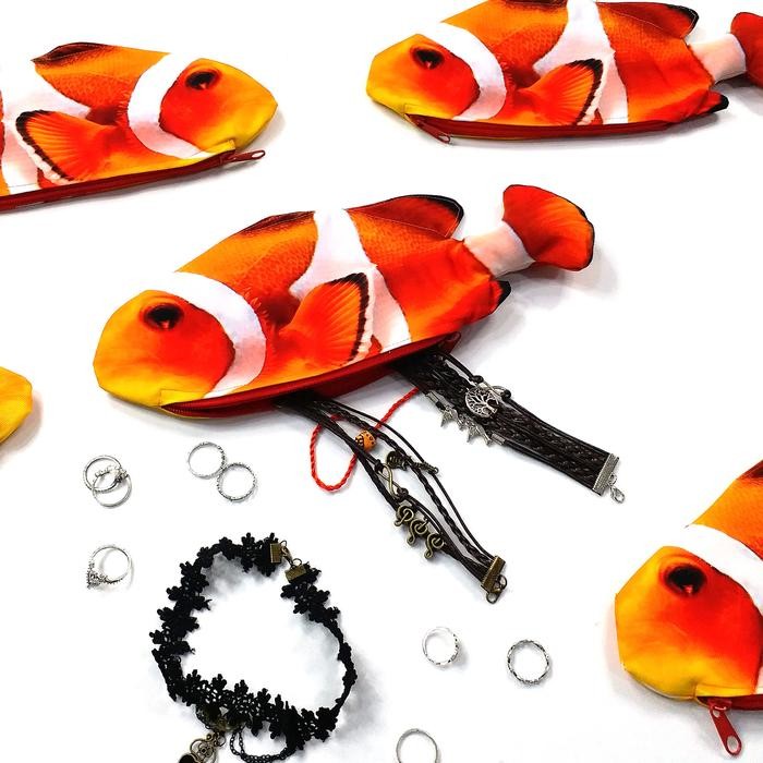 

POUCH TEMPAT PENSIL ANEMONE FISH ATAU CLOWN FISH PENGGEMAR IKAN NEMO STATIONERY