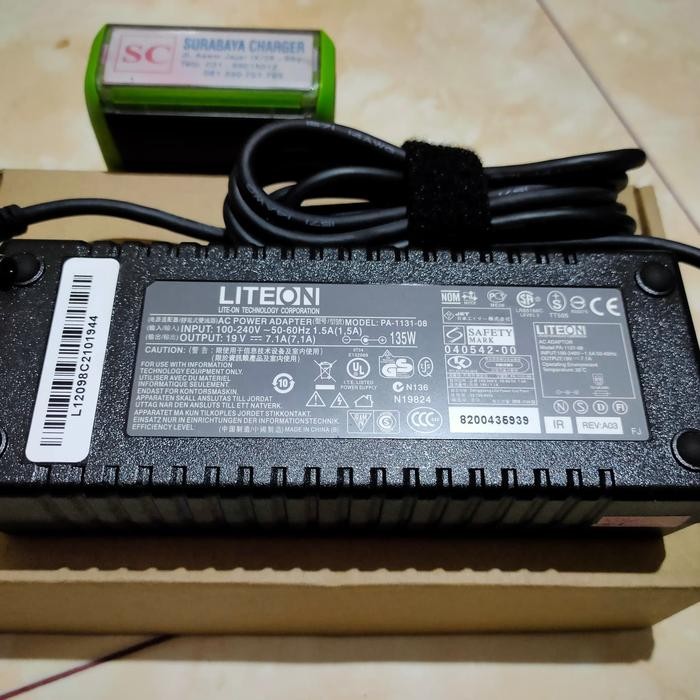 Dijual Adaptor Power Charger Acer veriton L4620G 135watt