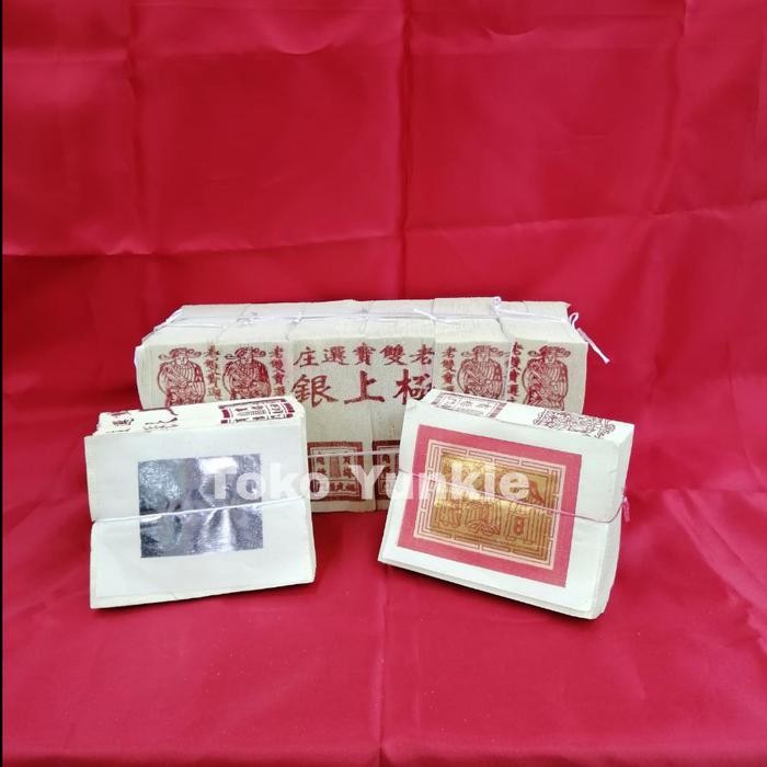 

Kertas Sembahyang untuk Ceng Beng Kertas LSP A Zhong Guo Mas dan Perak