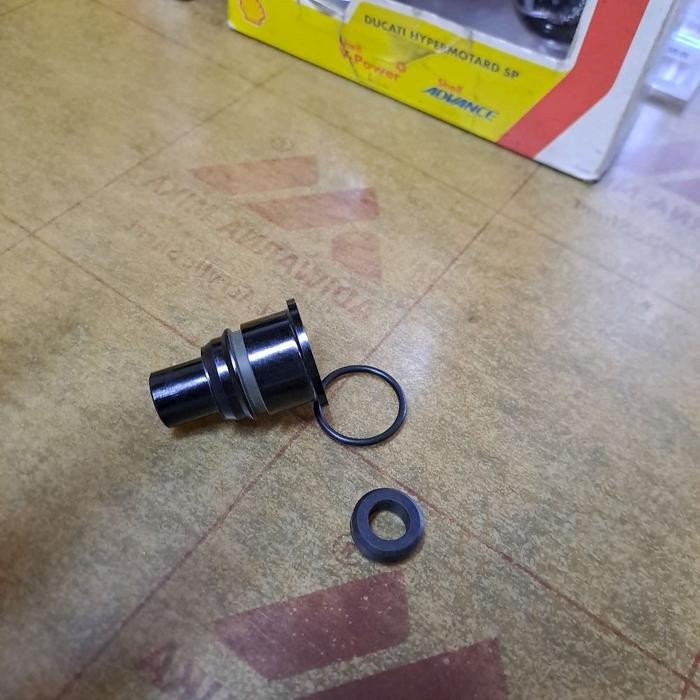 SALE  MANGKOK NOZEL INJEKTOR INNOVA BENSIN BERIKUT ORING DAN SEAL TEBAL READY