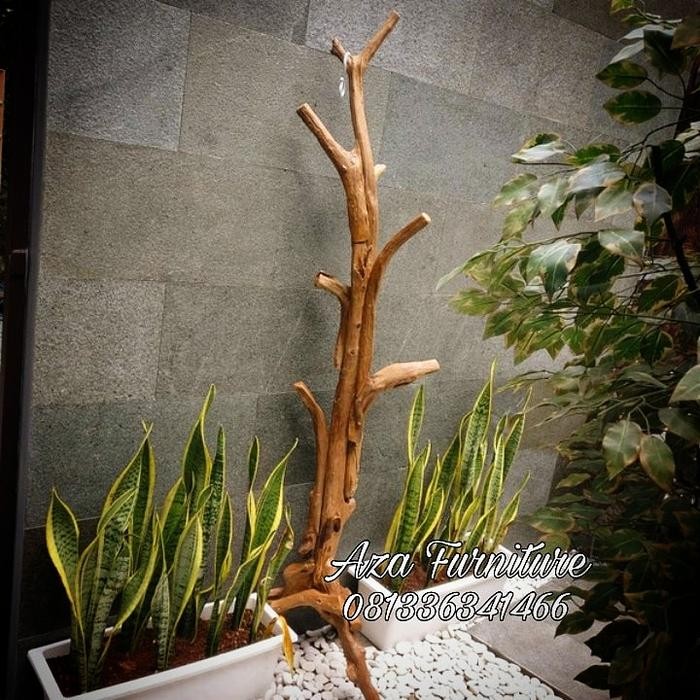 Gantungan topi atau handukakar kayu jati Bojonegoro Bapak Amir JKT