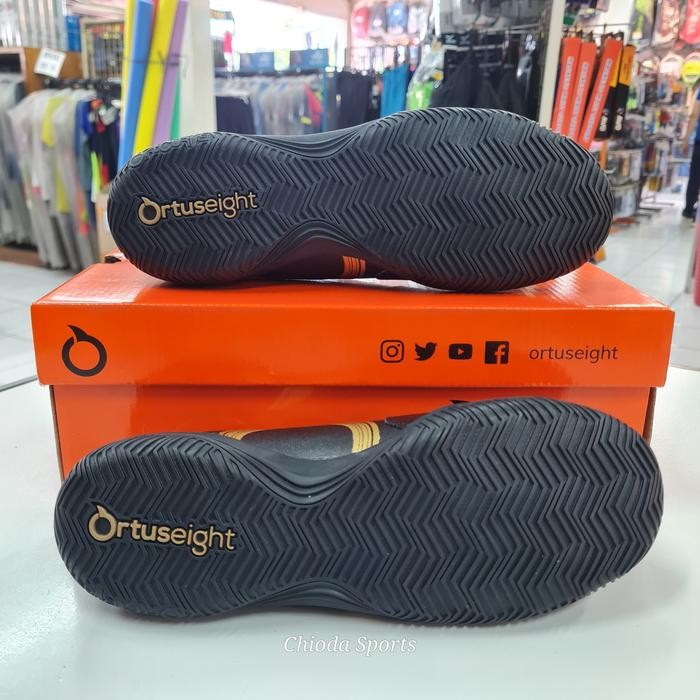 Sepatu Spatu Shoes Futsal Putsal Ortuseight Ortus Eight Mirage Hitam Original