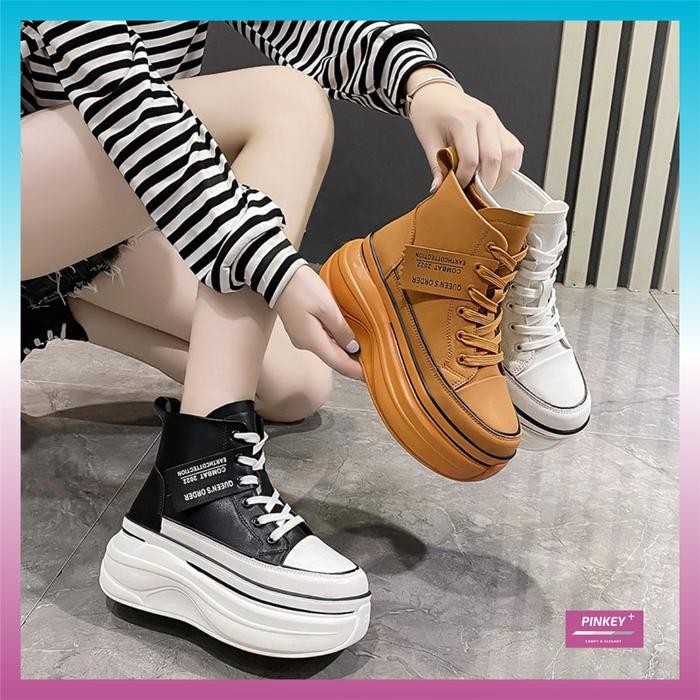 Aldo Ventelas - P164 Sepatu Sneakers Boots Tinggi Wanita Sneakers Shoes Hak Tebal Karet Hitam Putih