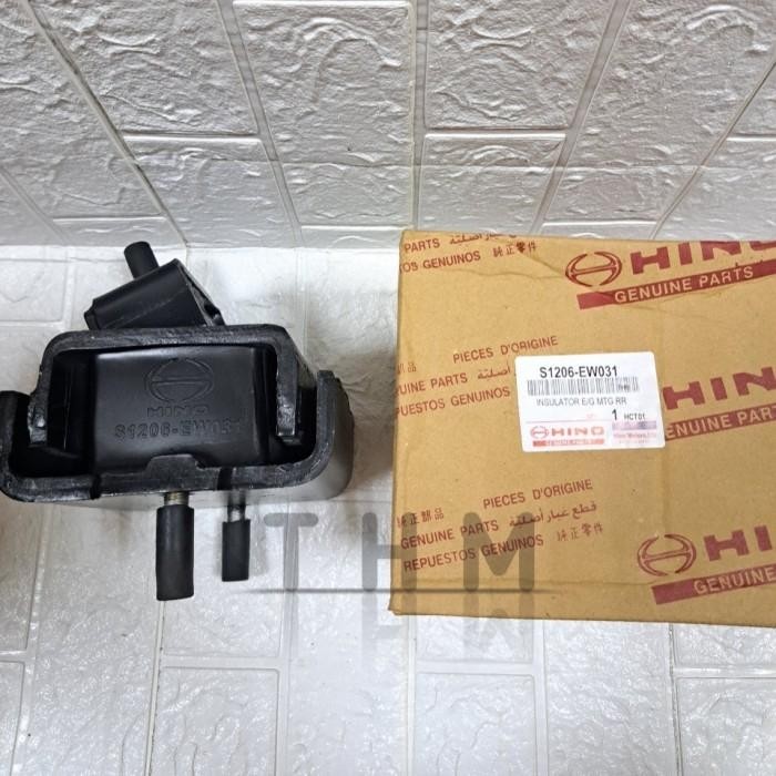 Trans Mounting Rear Hino Lohan500 S1206-Ew031