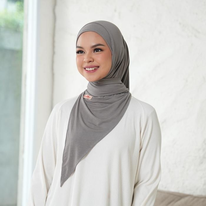 d6fs- Zm Zaskia Mecca X Meccanism - Ashilla Pashmina Hijab Instan Cooltech Airflow - Spandex
