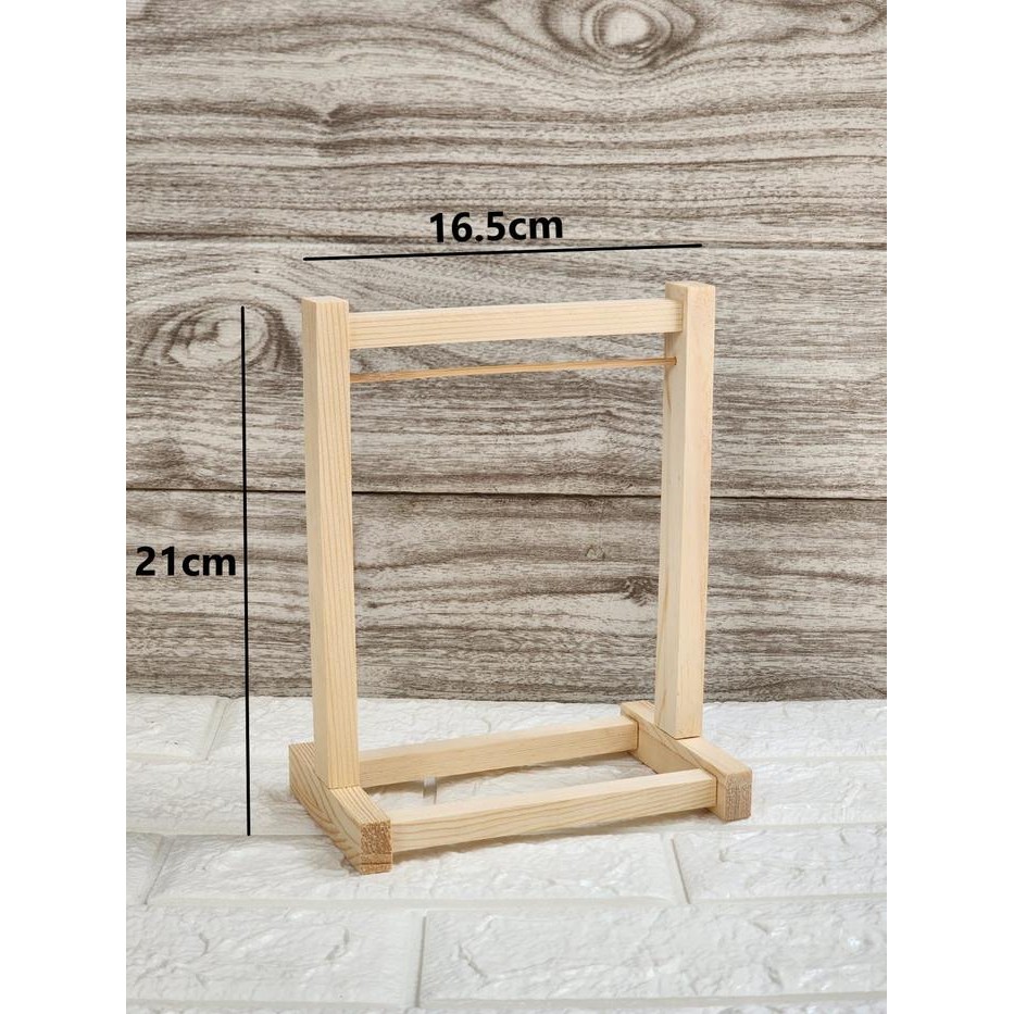 Gantungan Baju Boneka Labubu Hanger Cantelan Kayu Miniatur Baju Boneka Labubu - Rak Kecil