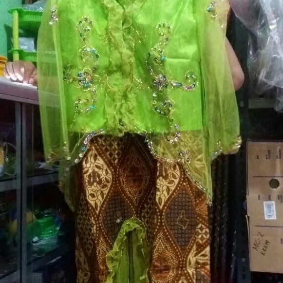 Kebaya Anak TK Baju Kartinian Anak TK