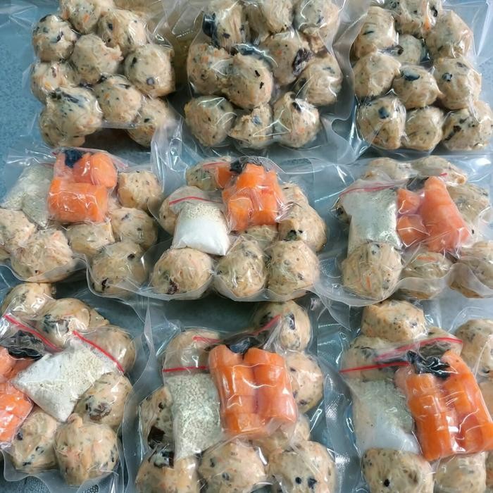 

Pilihan- Baso Lohua ( Bakso Ayam) Ko Abun Psr Jatinegara Isi 10